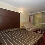 Elpida Hotell