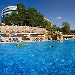 Elpida Hotel