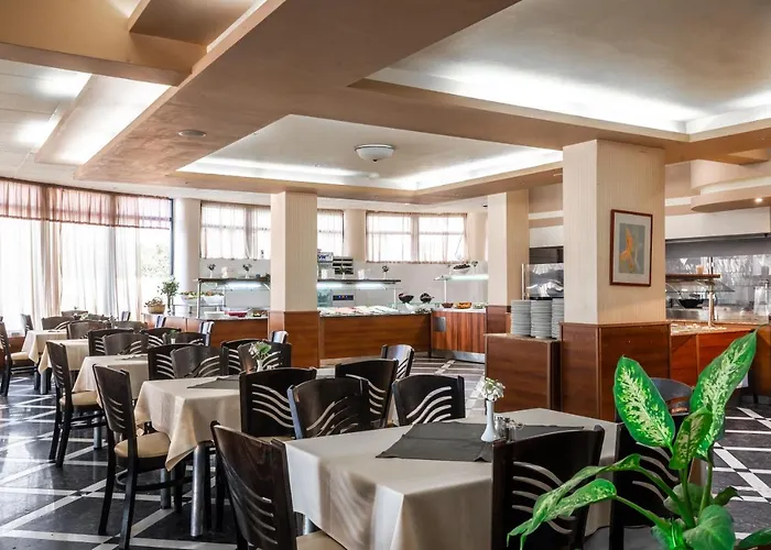 Elpida Nisipurile de Aur